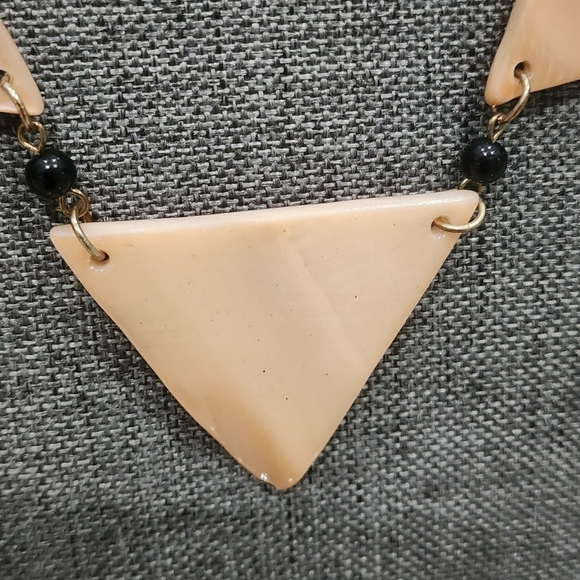 Geometric Harmony Mother of Pearl Necklace - Picture 3 of 11